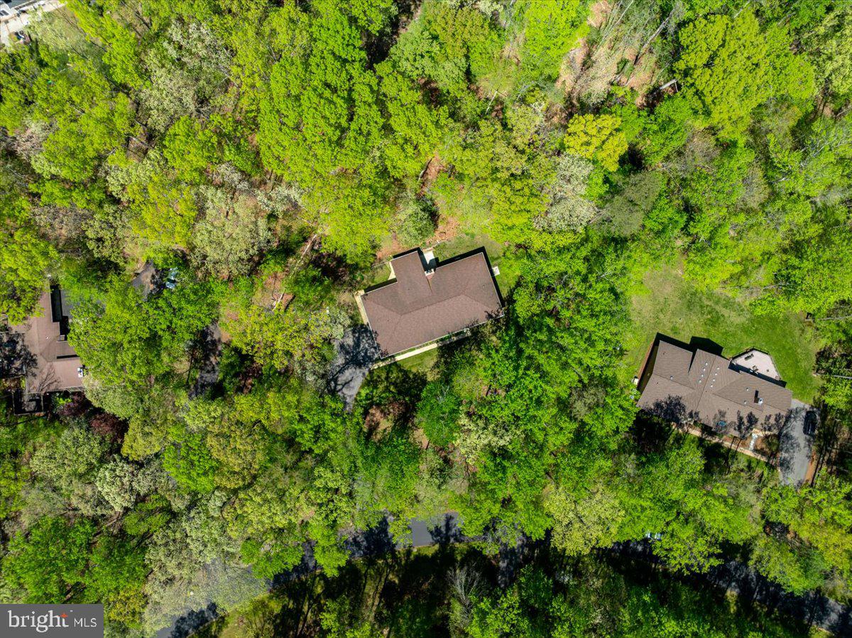690 DISCOVERY ROAD