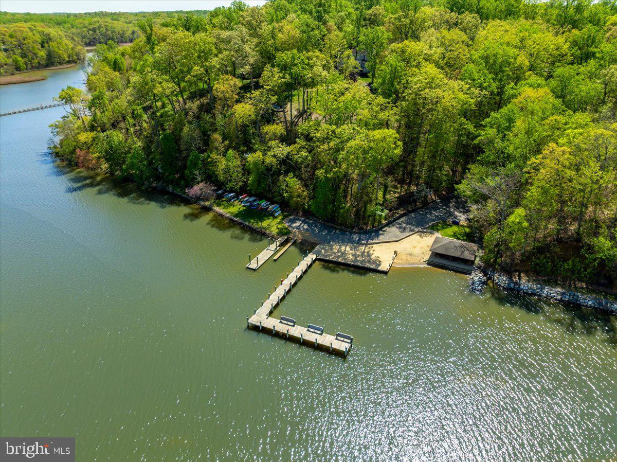 690 DISCOVERY ROAD