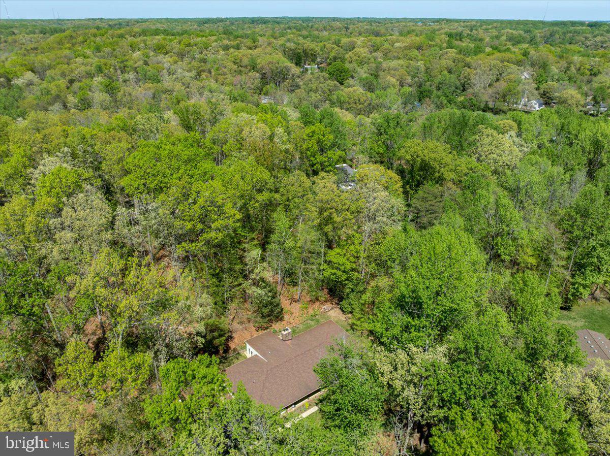 690 DISCOVERY ROAD