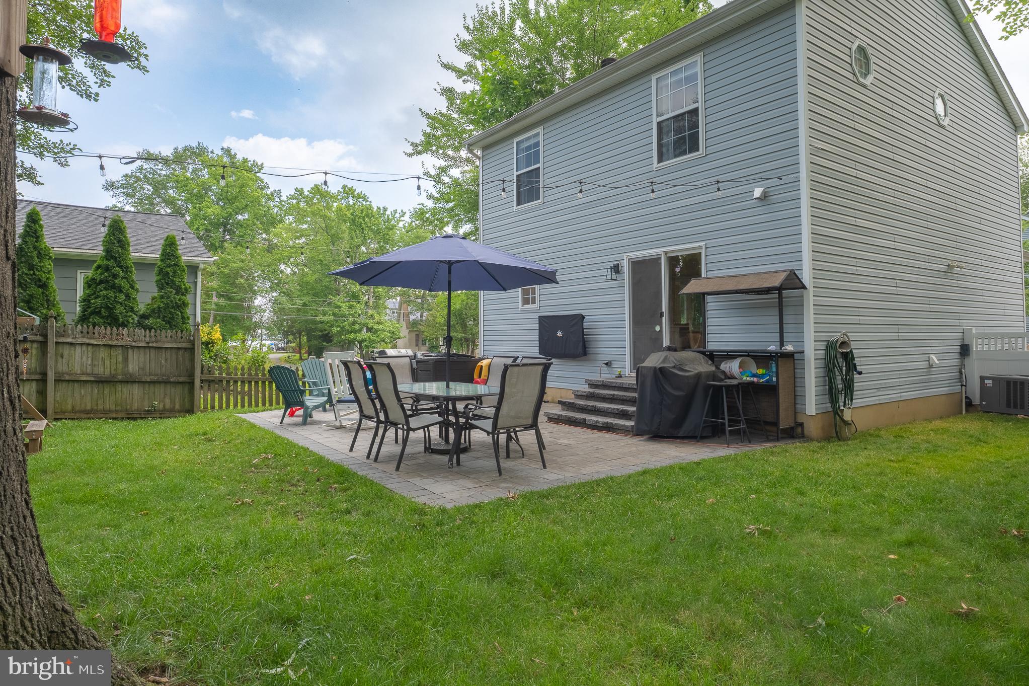926 HILLSIDE AVENUE