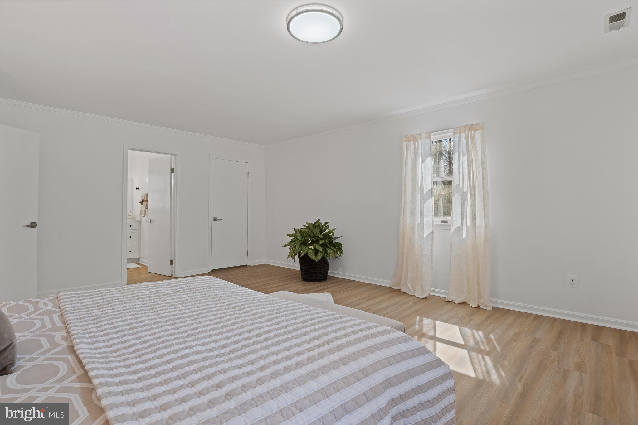 5235 CHALK POINT ROAD