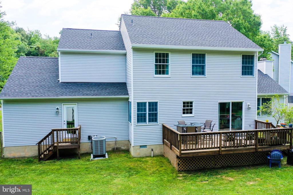 5630 BUCCANEER COURT