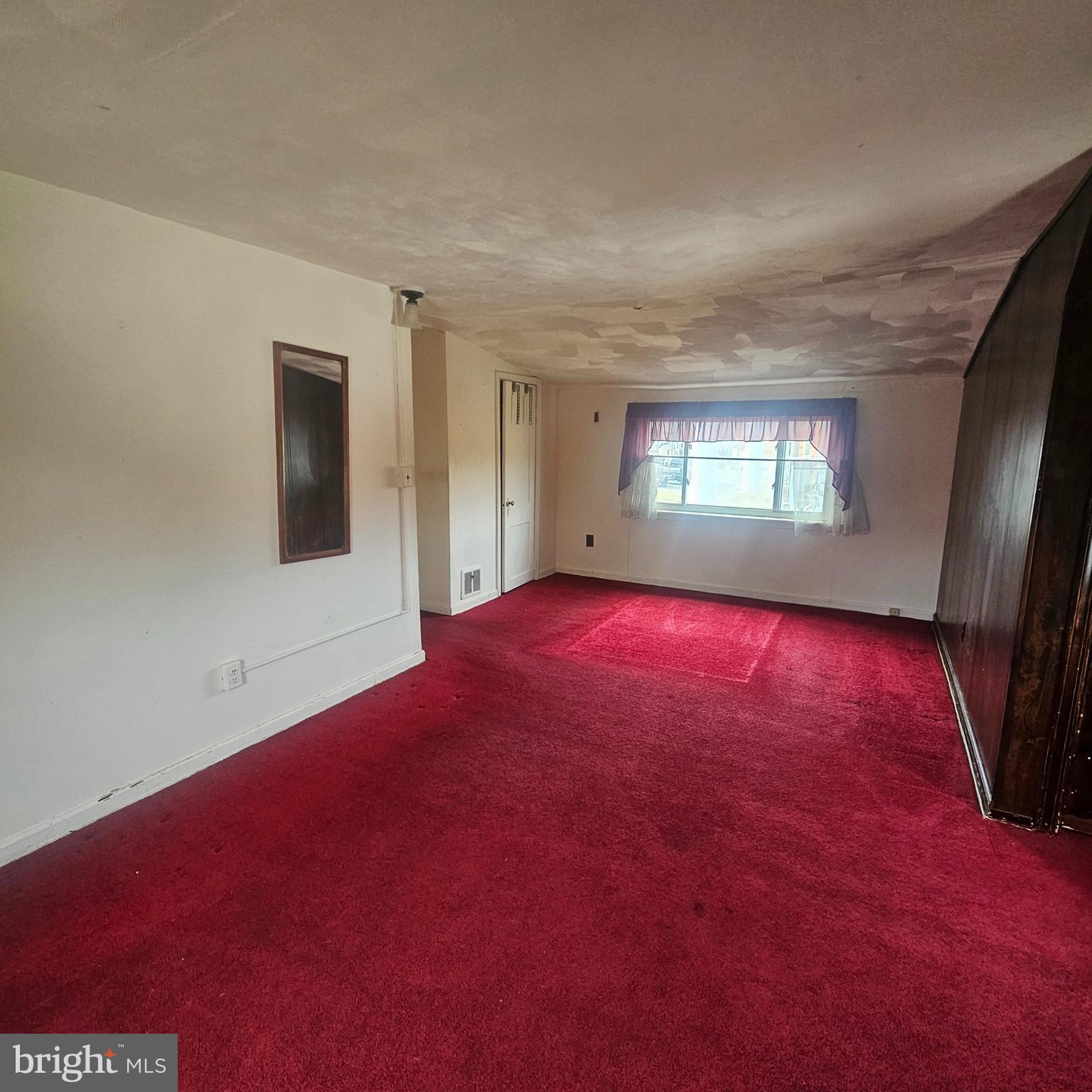 6418 ELLIOTT PLACE