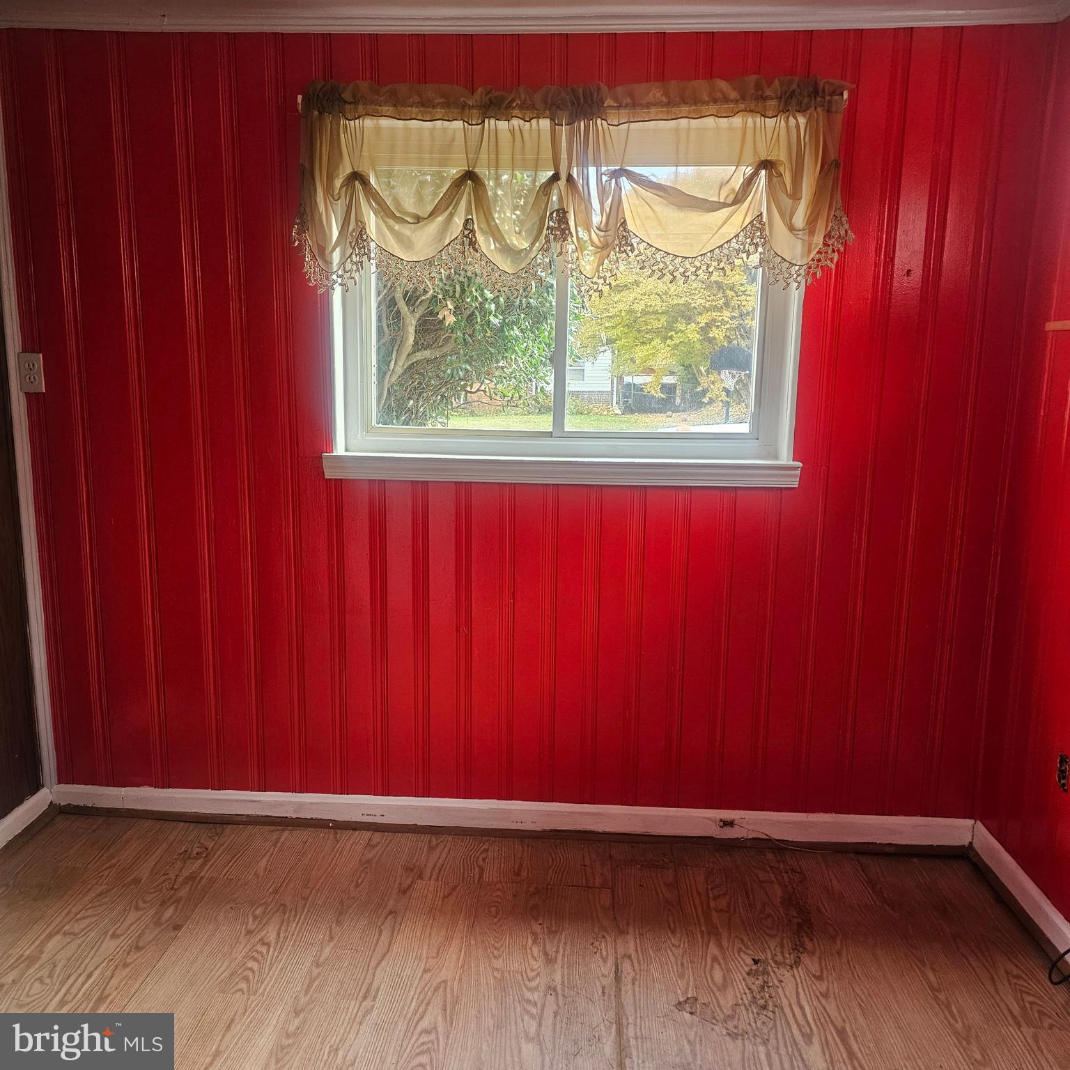 6418 ELLIOTT PLACE