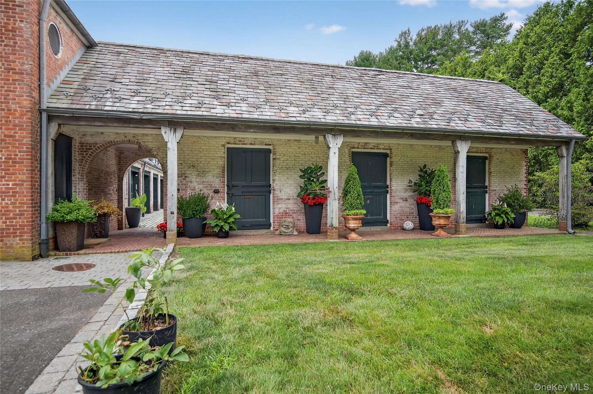 60 Piping Rock Road