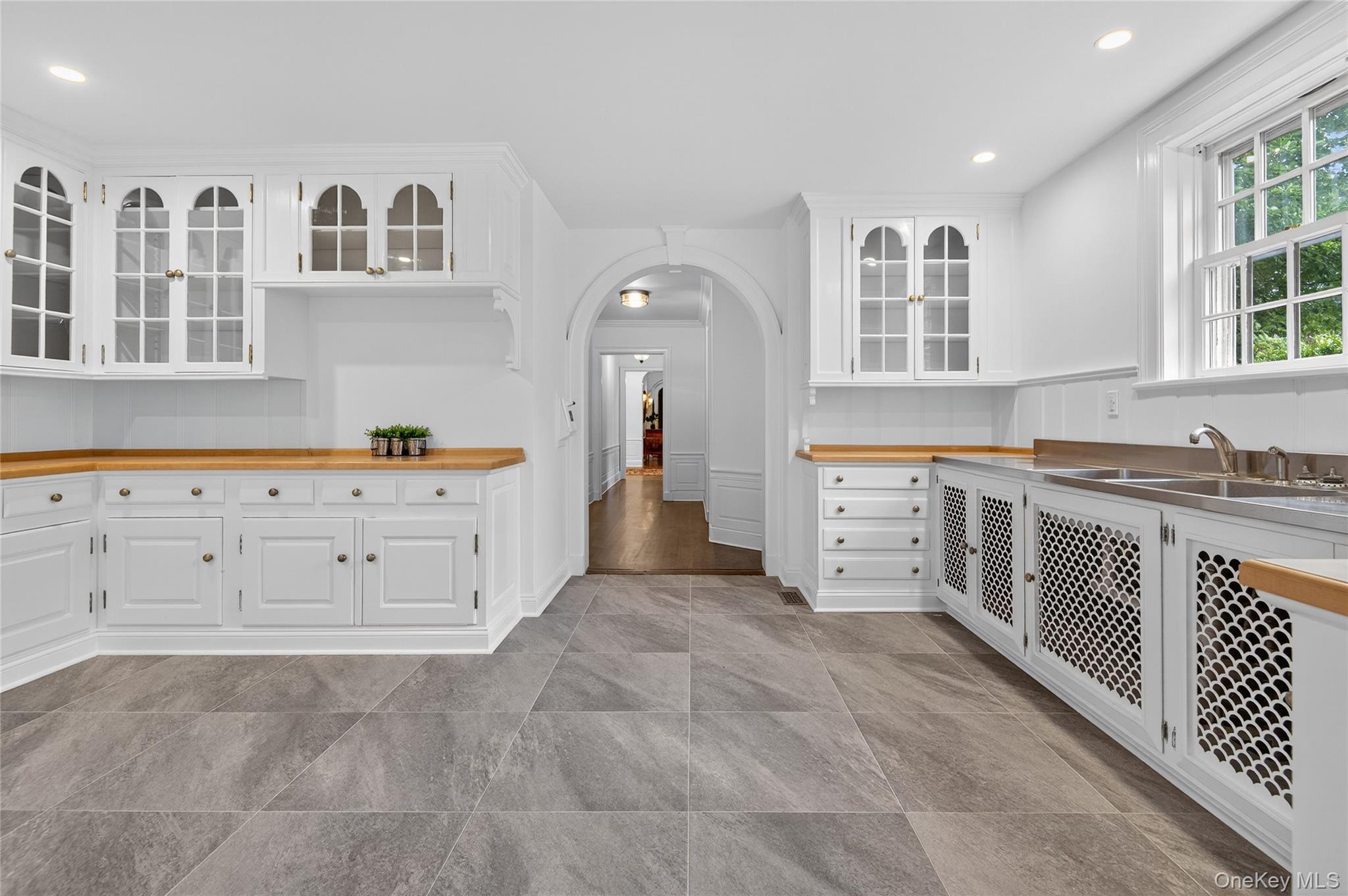 60 Piping Rock Road