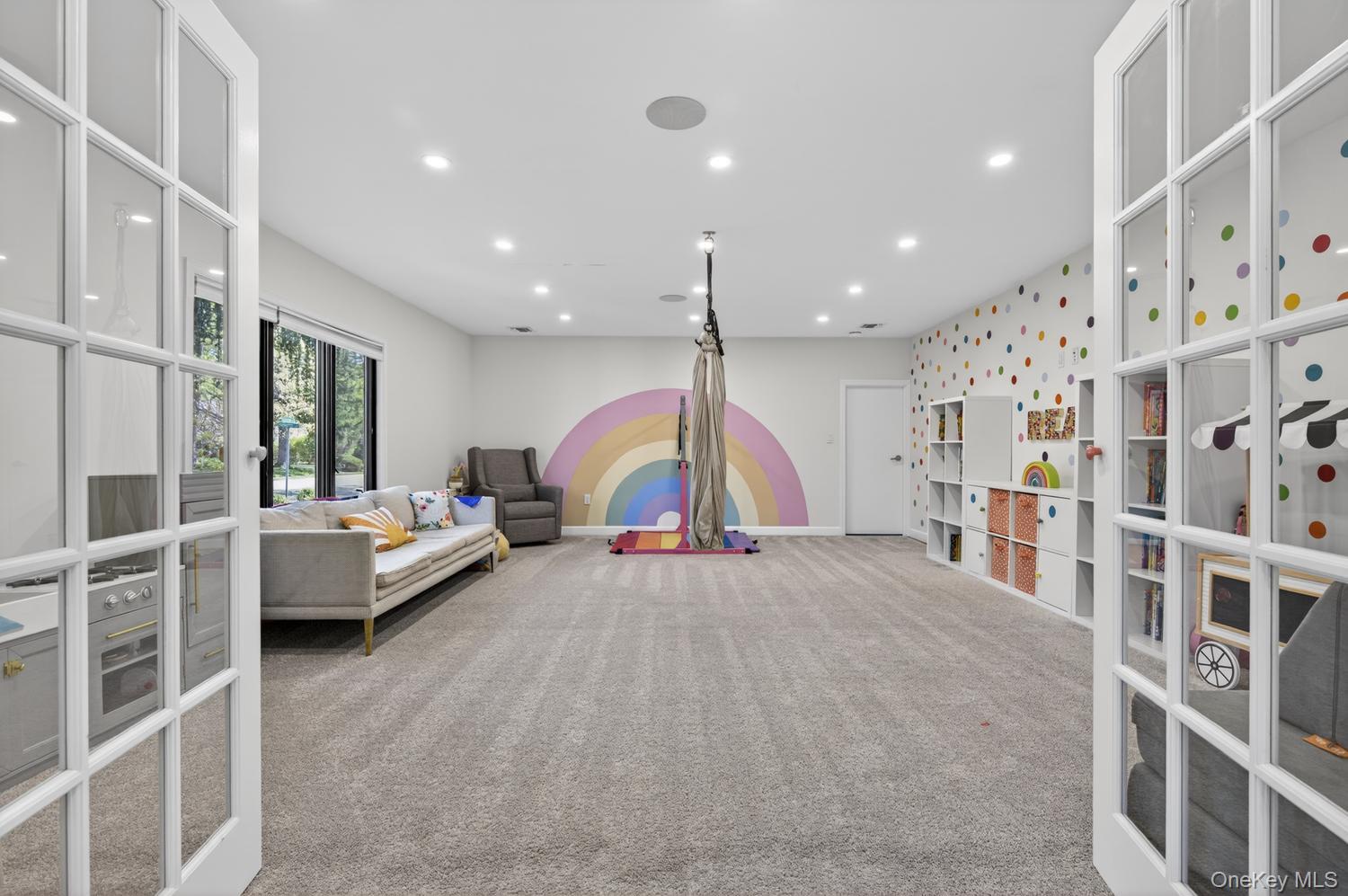 2 Sherwood Lane