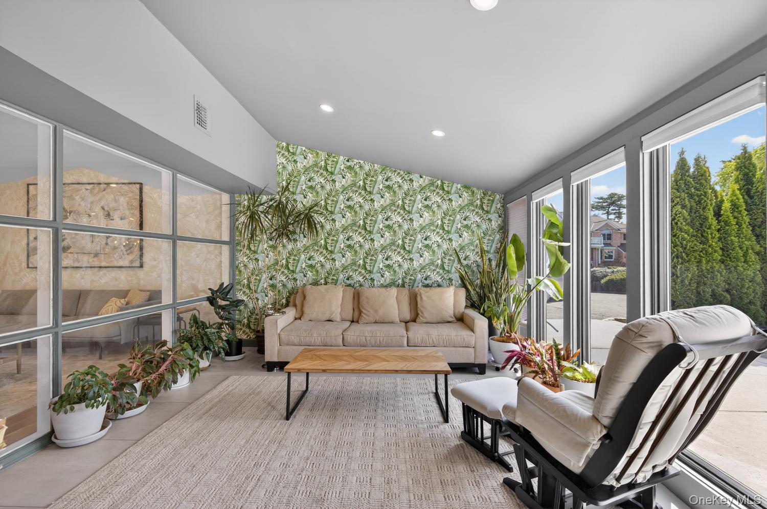 2 Sherwood Lane