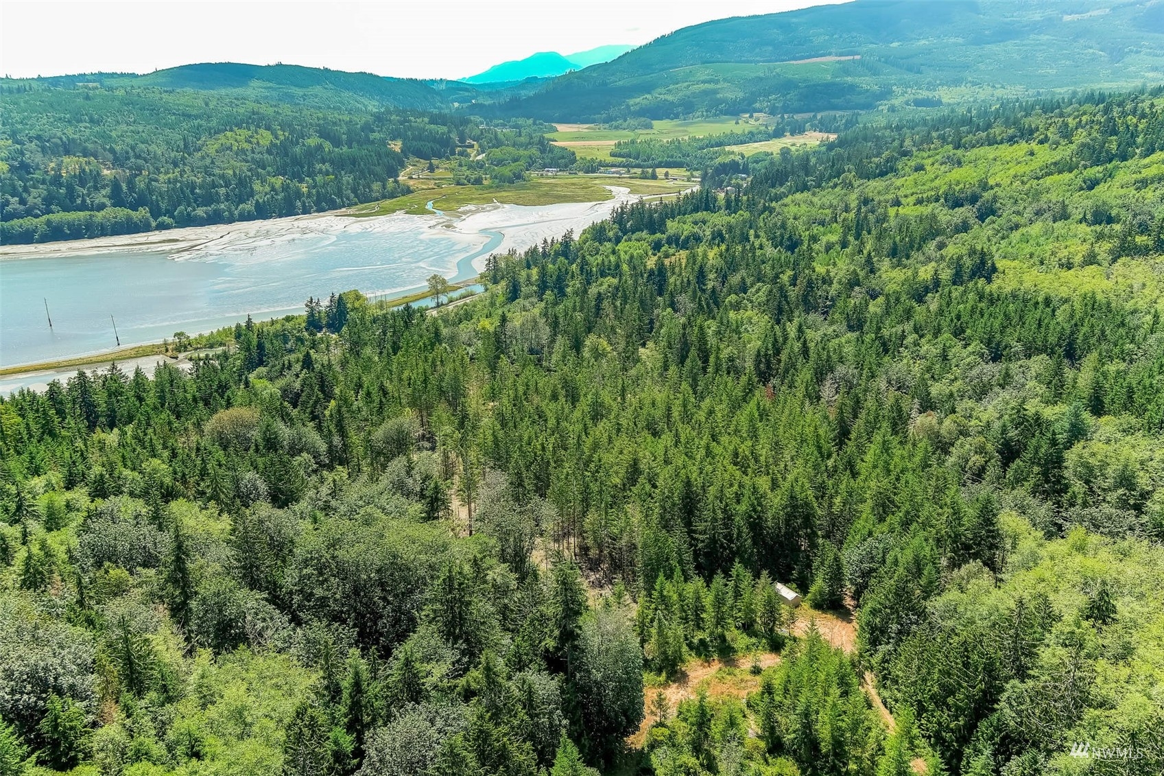 28 XXXX Highway 101