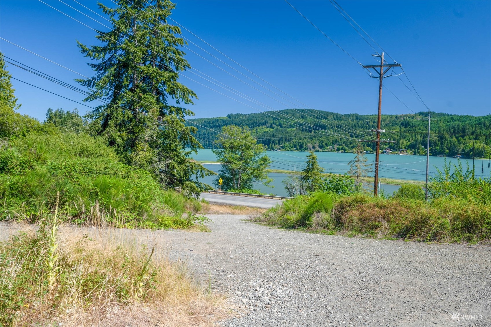 28 XXXX Highway 101
