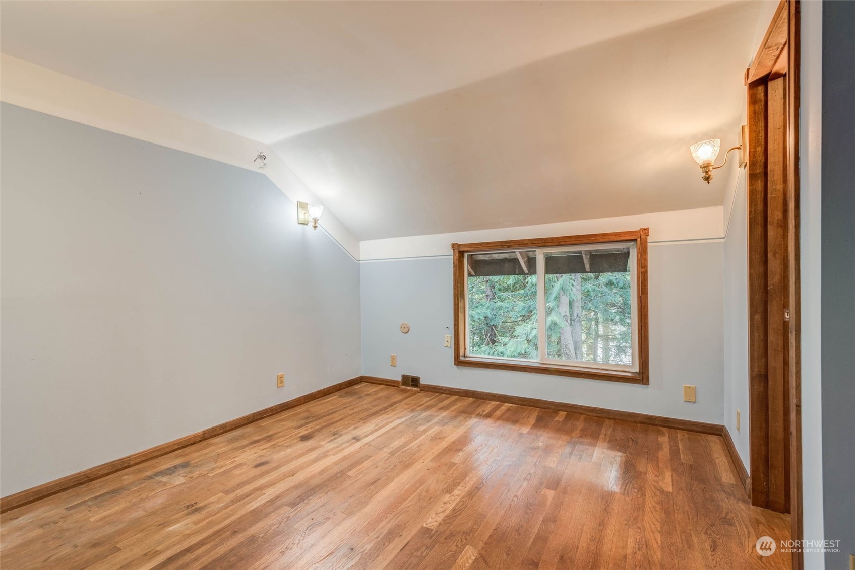 7104 179th Place NW