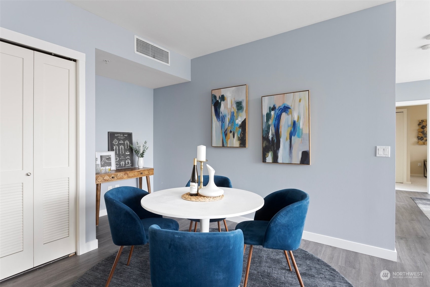 76 Cedar Street Unit: PH09