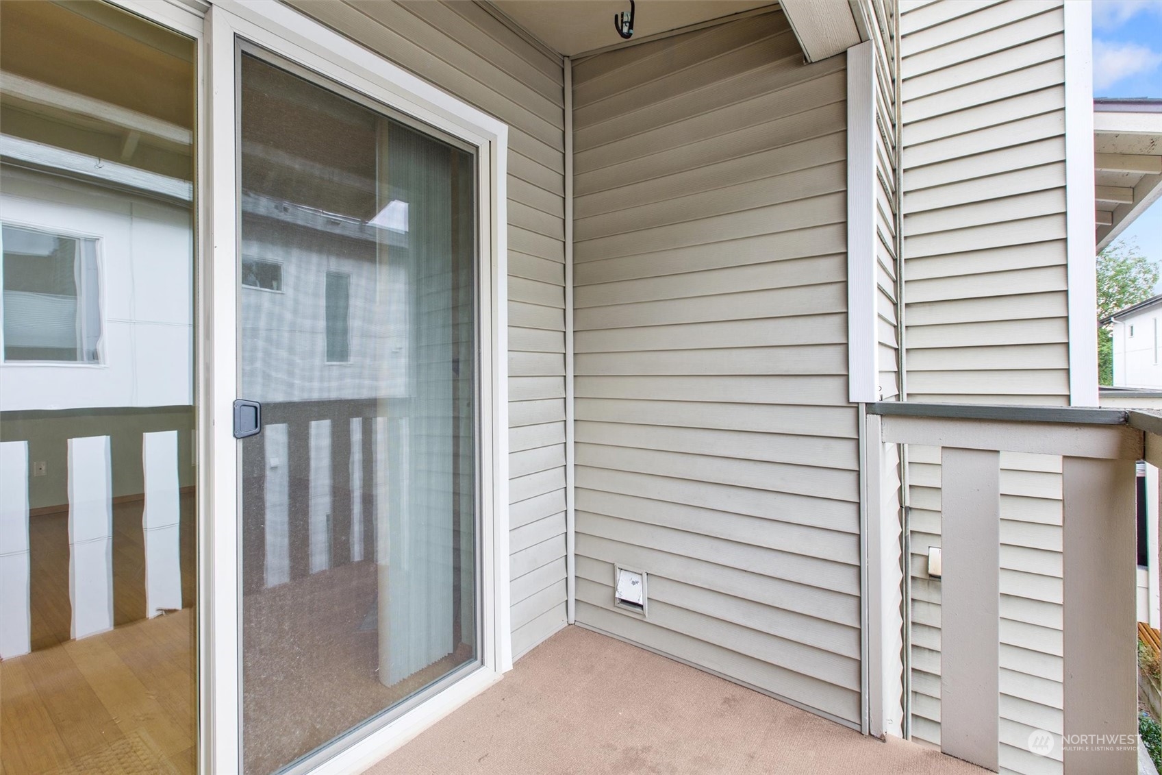 18200 73rd Avenue NE Unit: B302