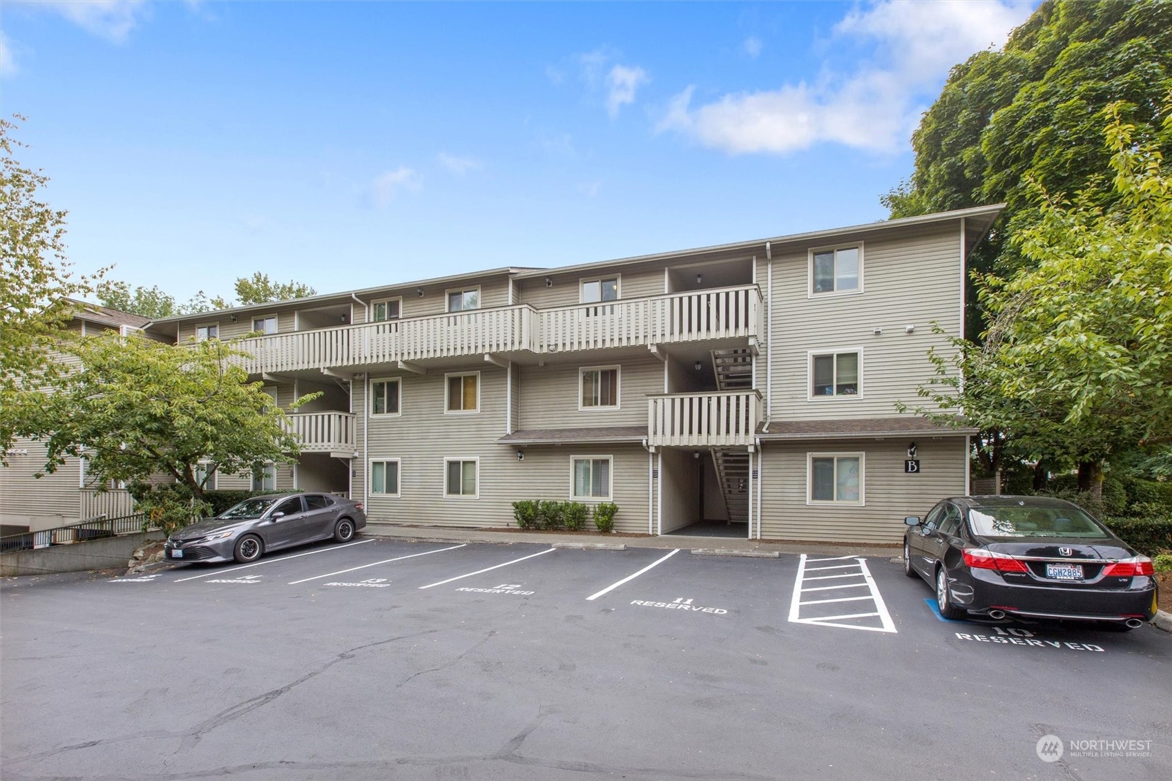 18200 73rd Avenue NE Unit: B302