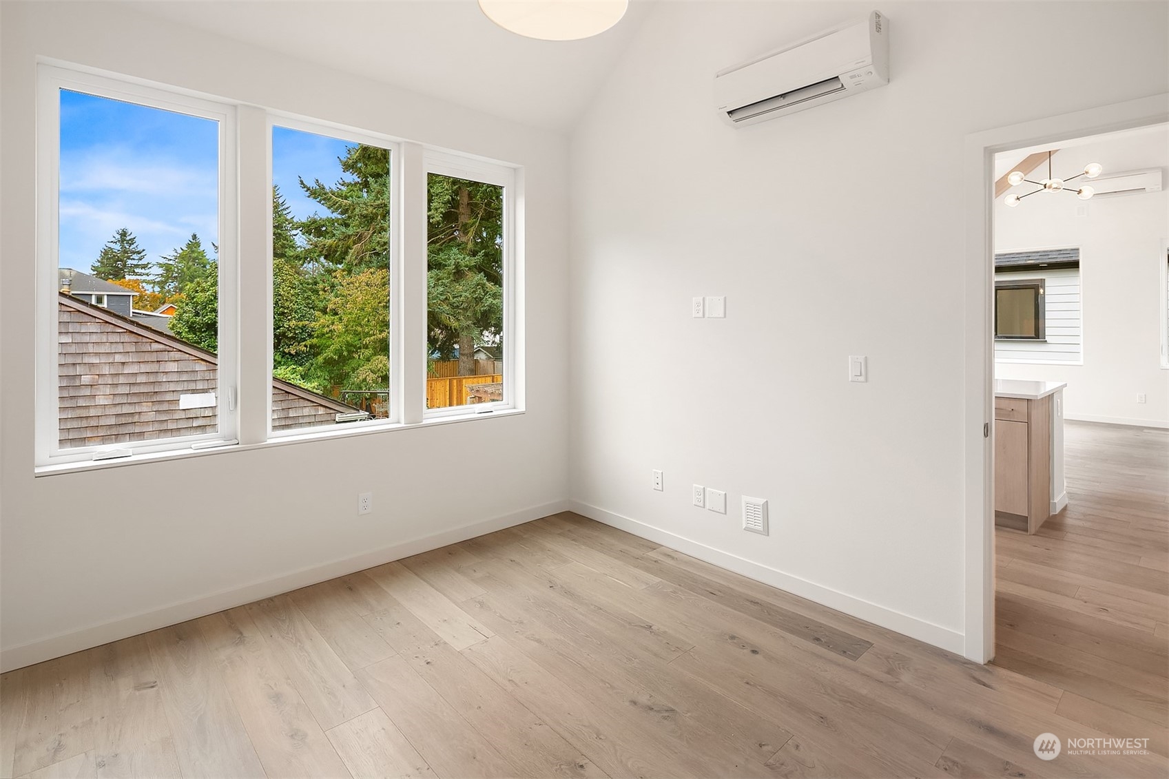 2619 34th Avenue W Unit: B