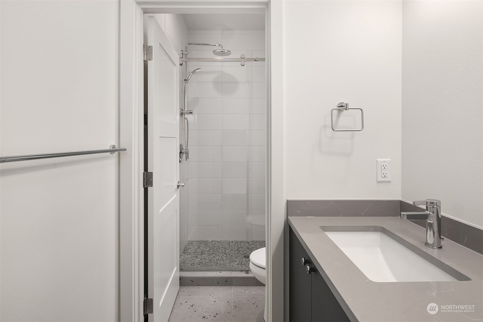 2619 34th Avenue W Unit: B