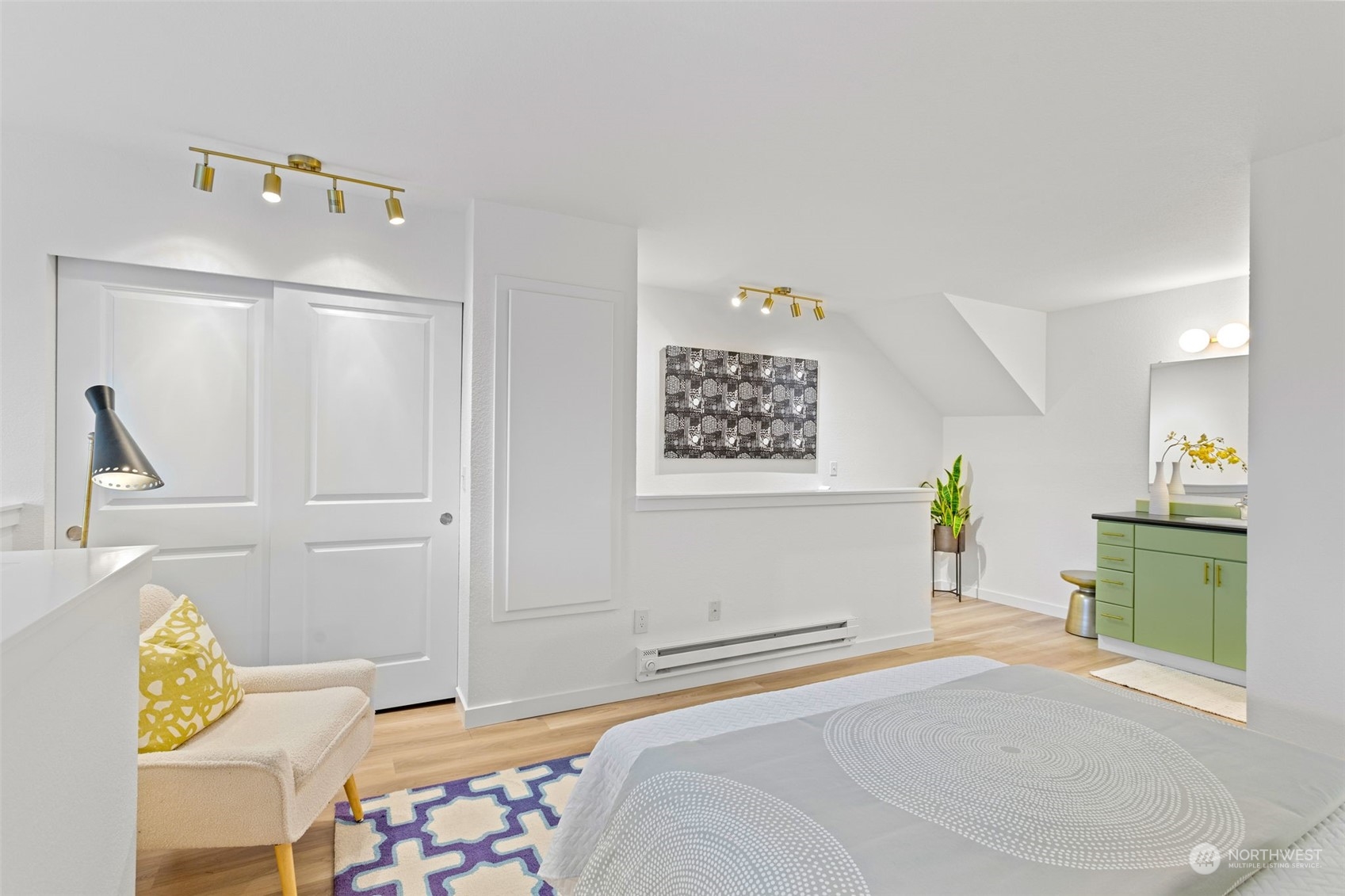 5847 NE 75th Street Unit: A227