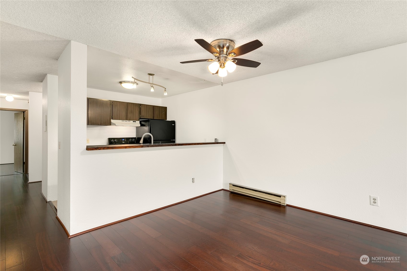 5844 NE 75th Street Unit: A205