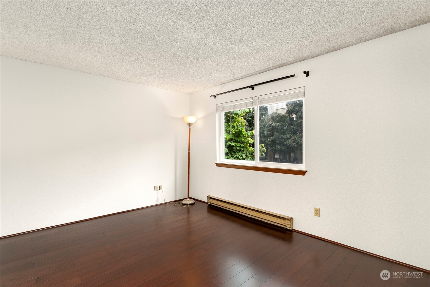 5844 NE 75th Street Unit: A205