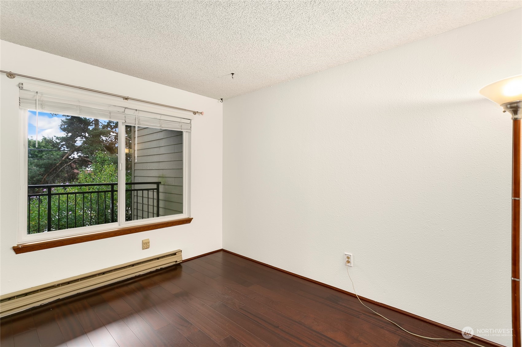 5844 NE 75th Street Unit: A205