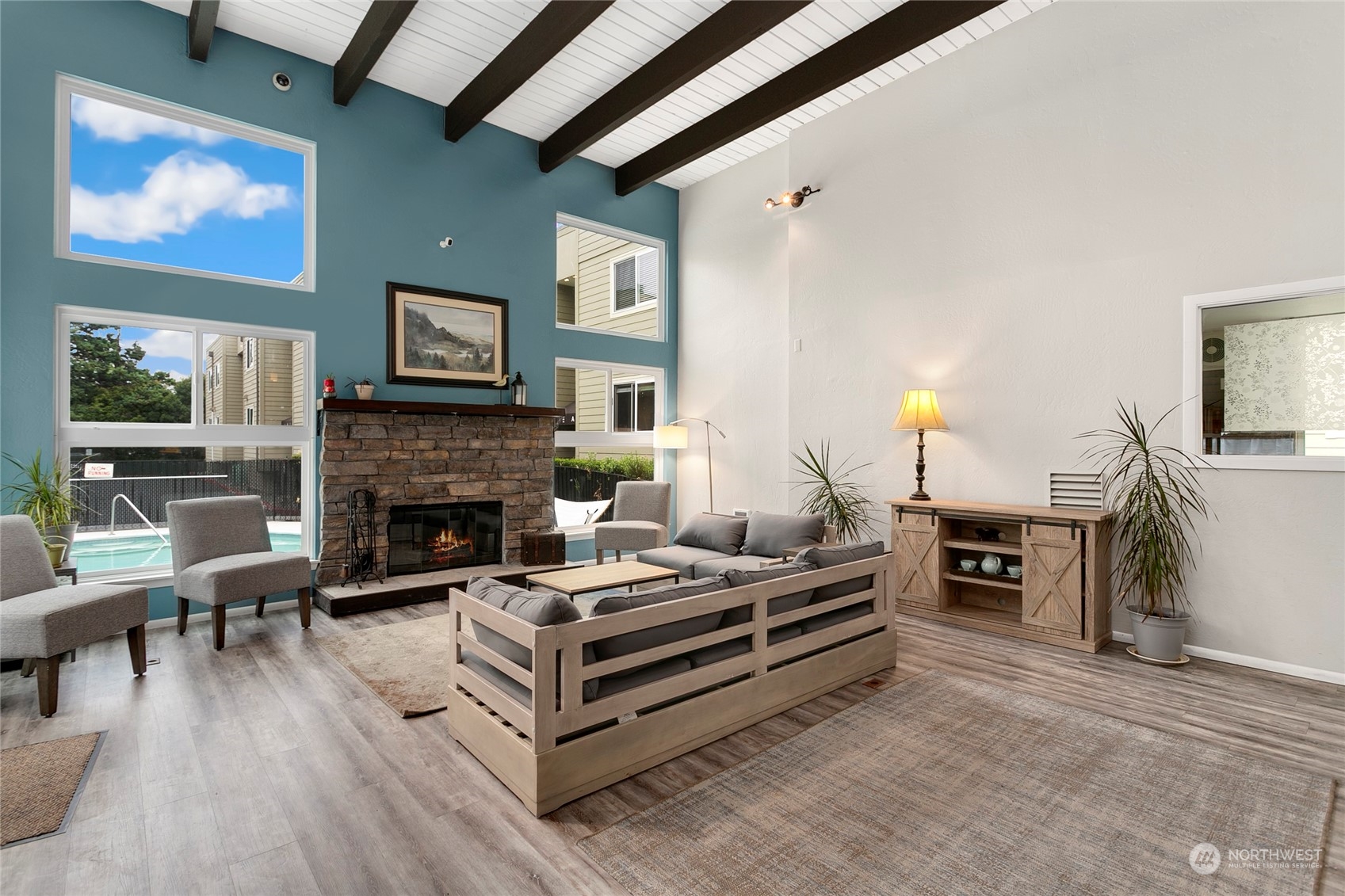 5844 NE 75th Street Unit: A205