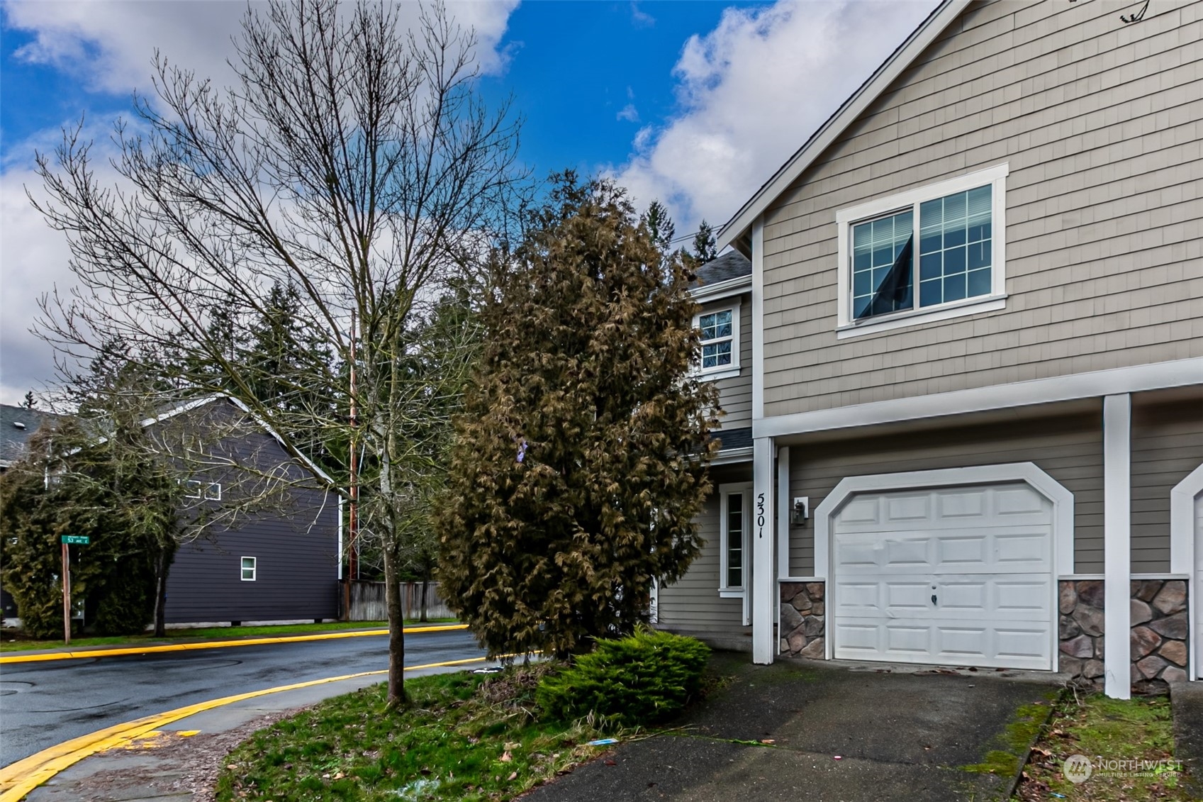 5301 166th Street Ct E