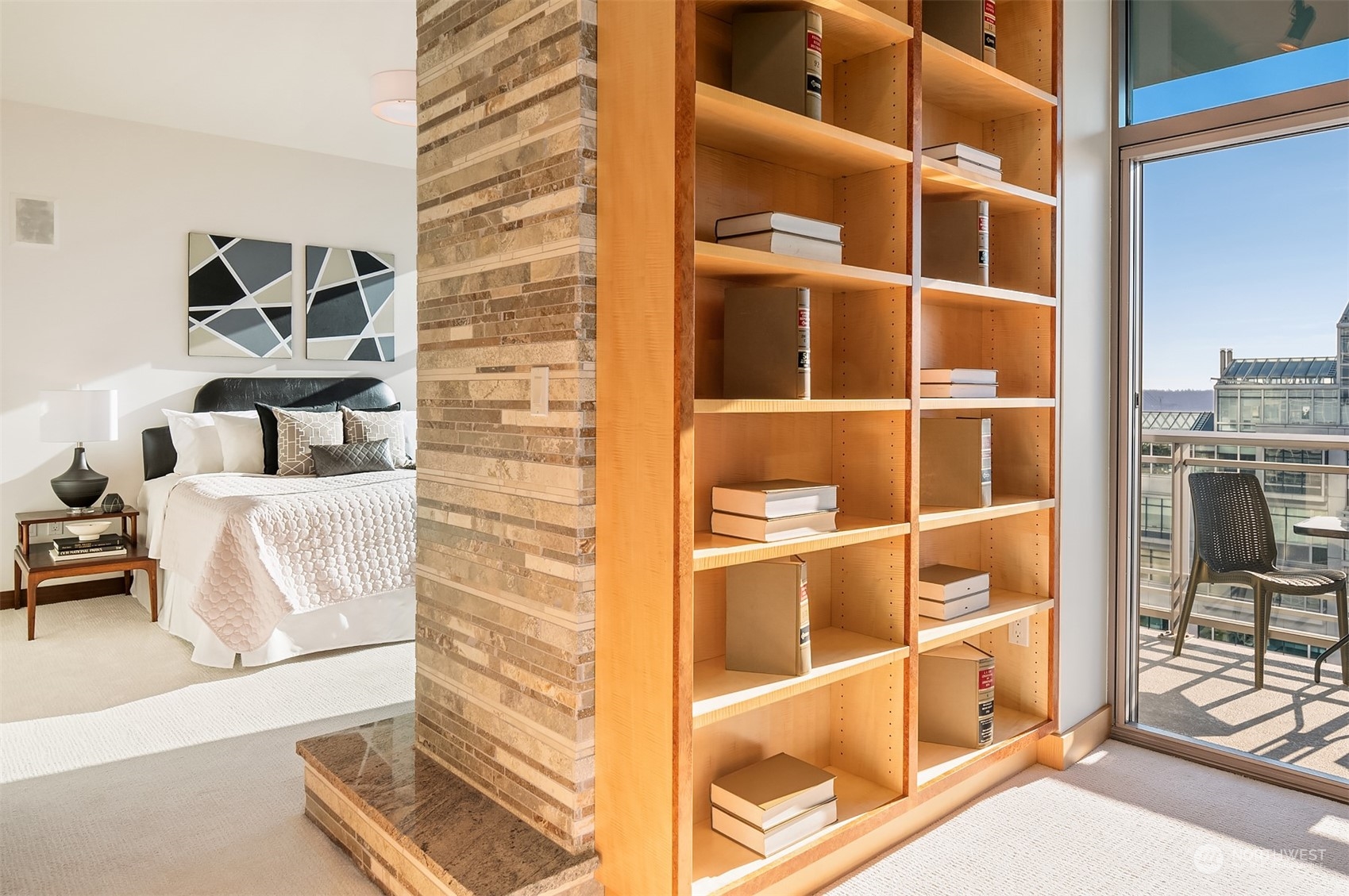 2033 2nd Avenue Unit: 1902