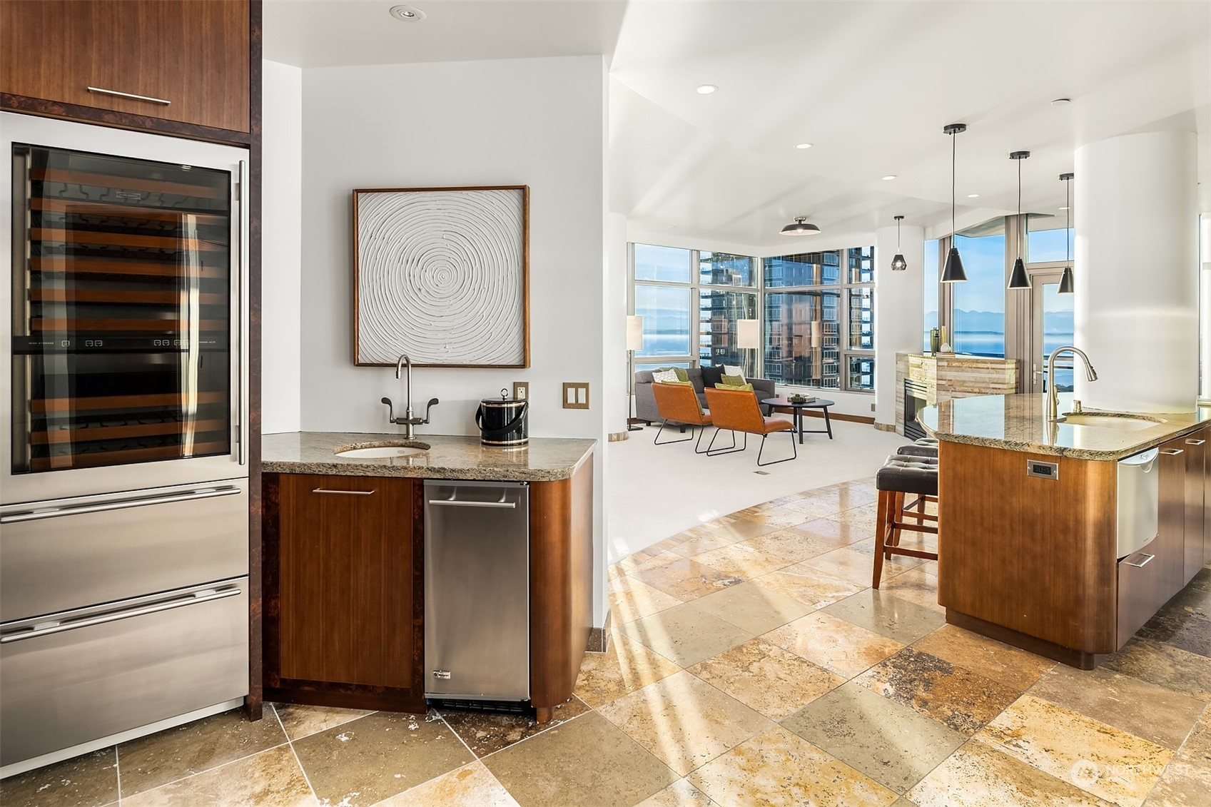 2033 2nd Avenue Unit: 1902