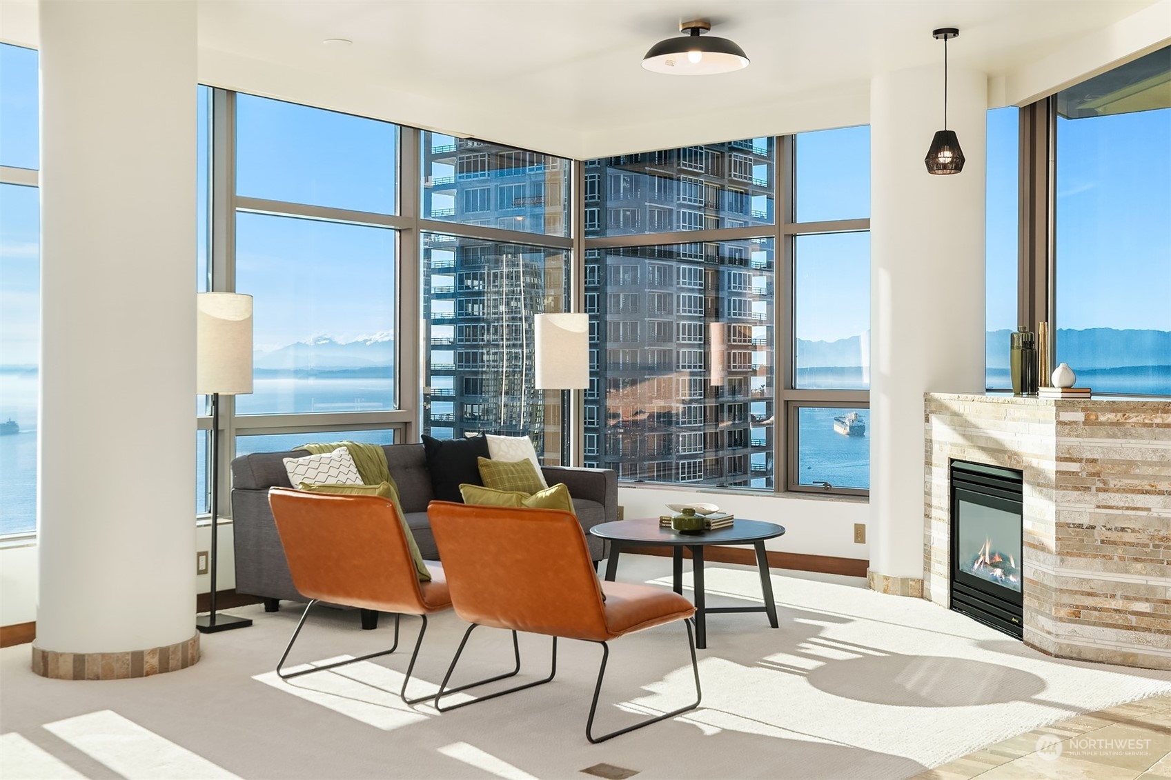 2033 2nd Avenue Unit: 1902