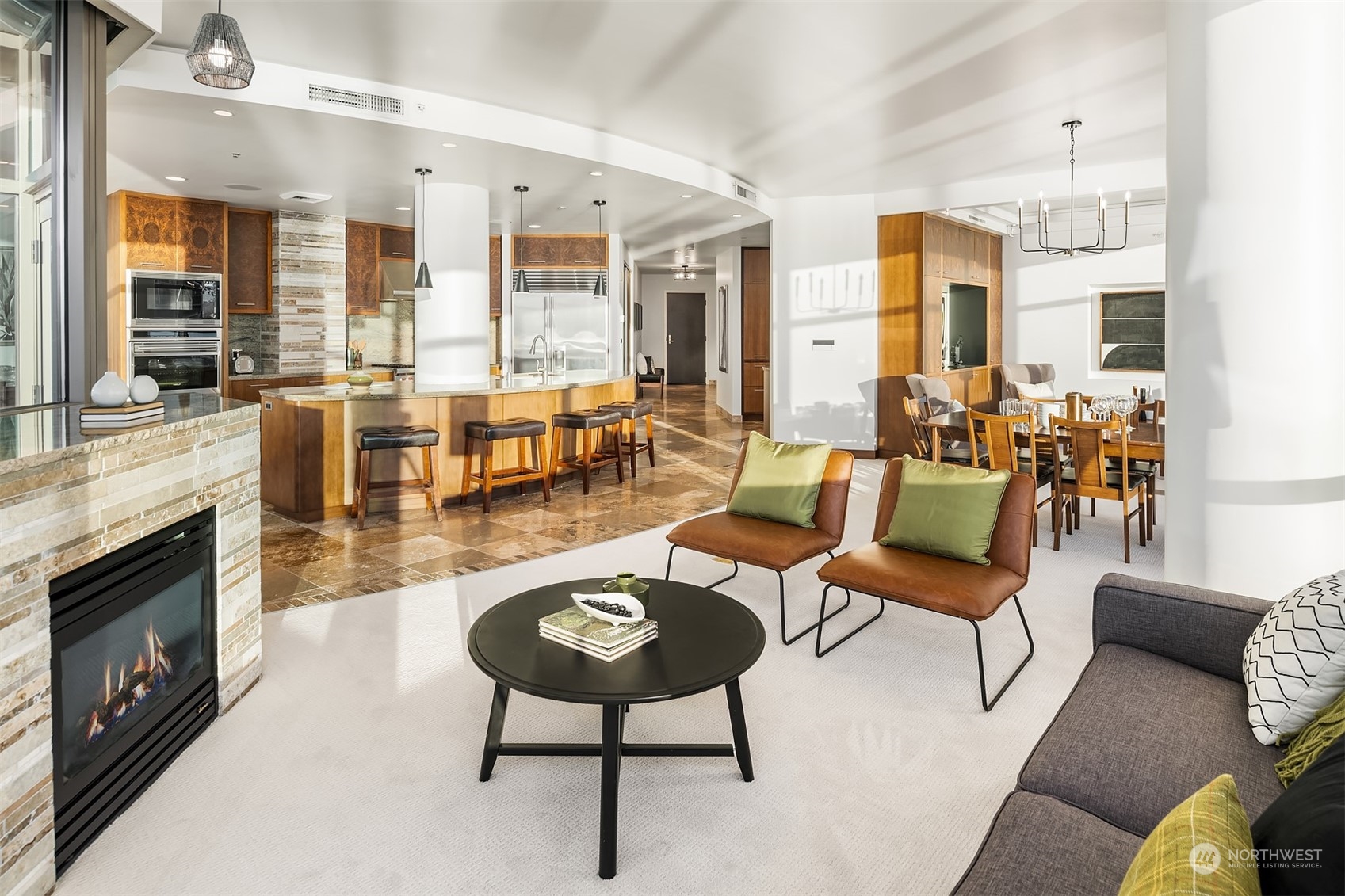 2033 2nd Avenue Unit: 1902