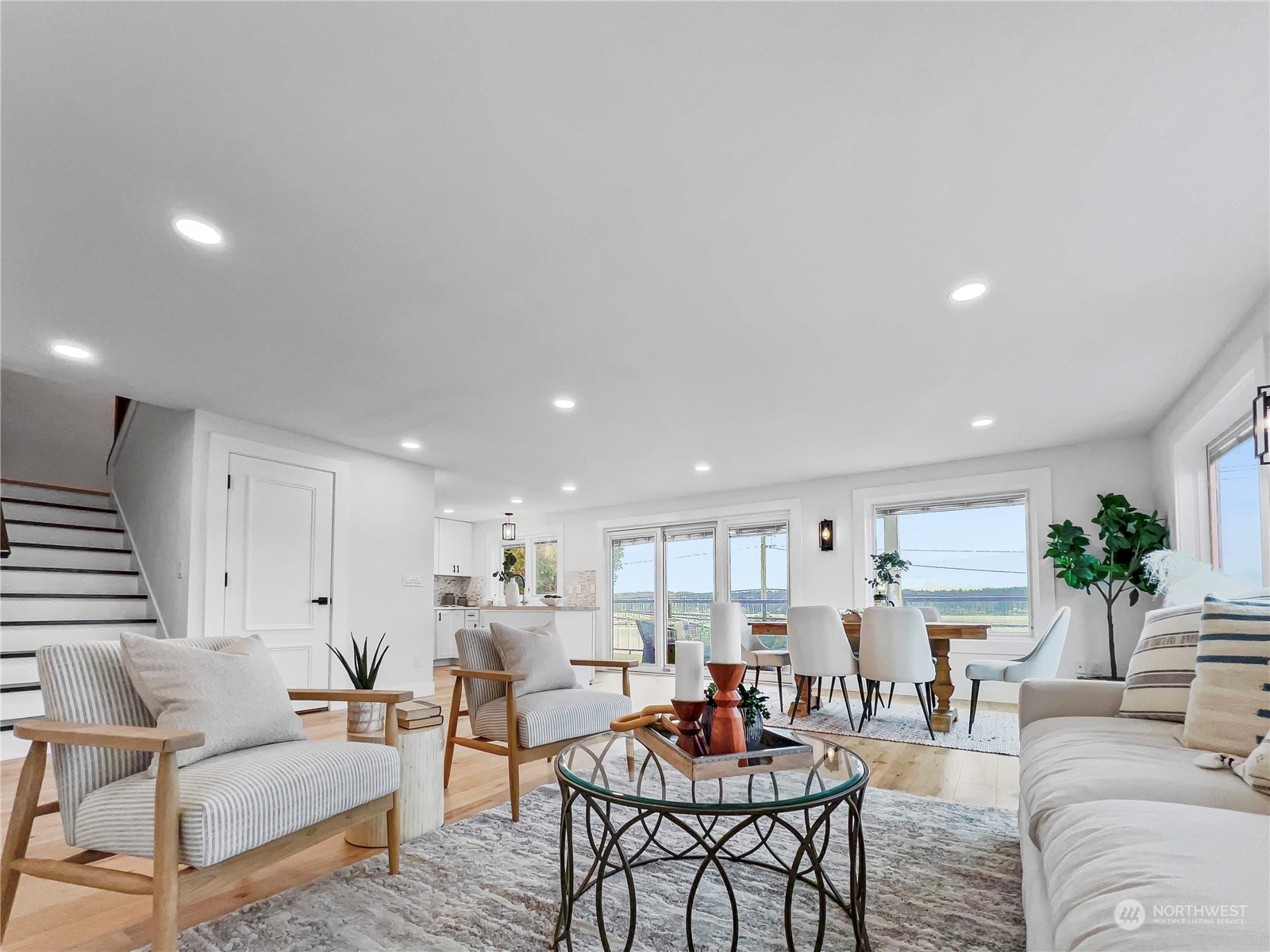 18102 Fjord Drive NE