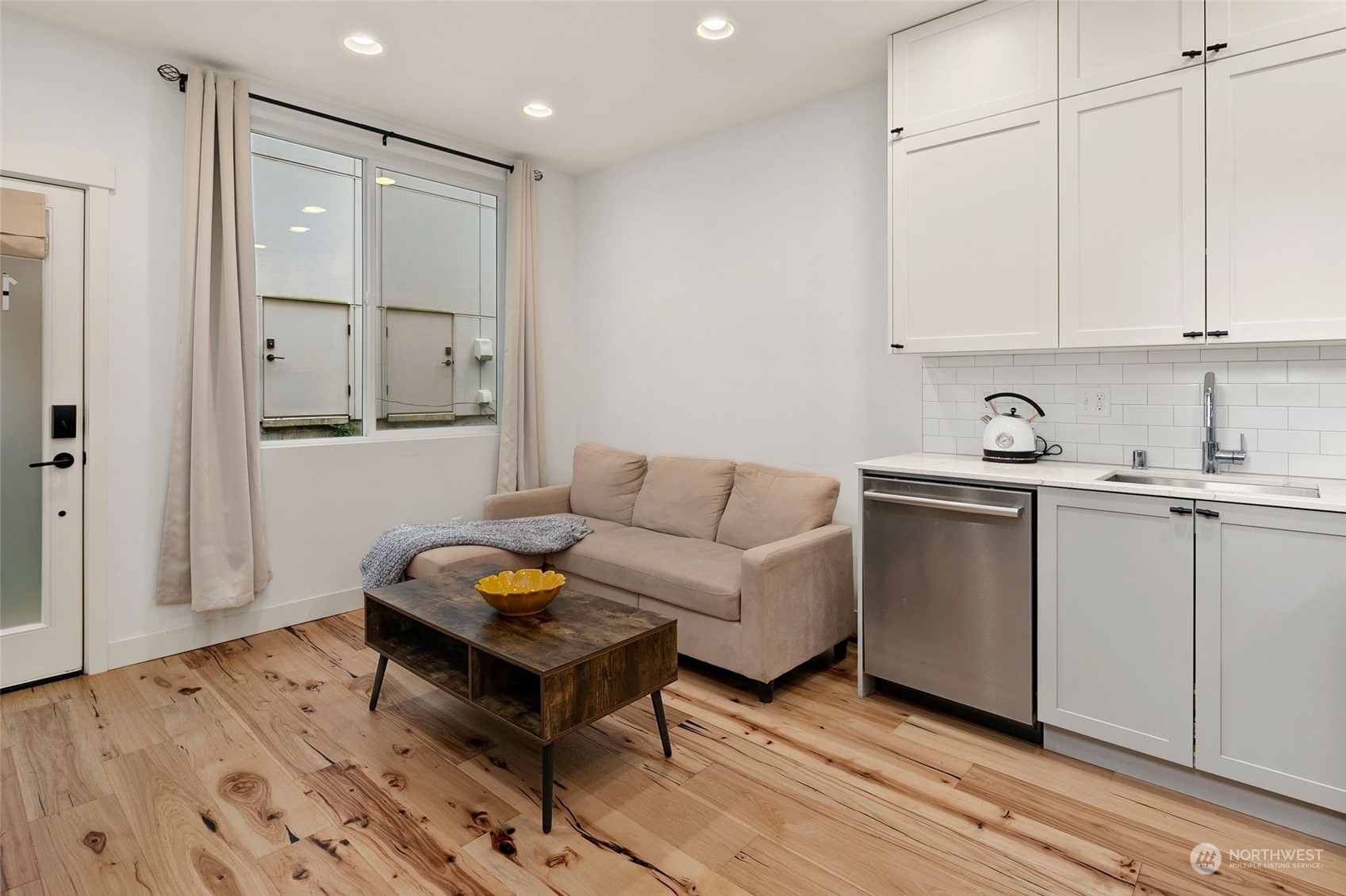 1428 24th Avenue Unit: B