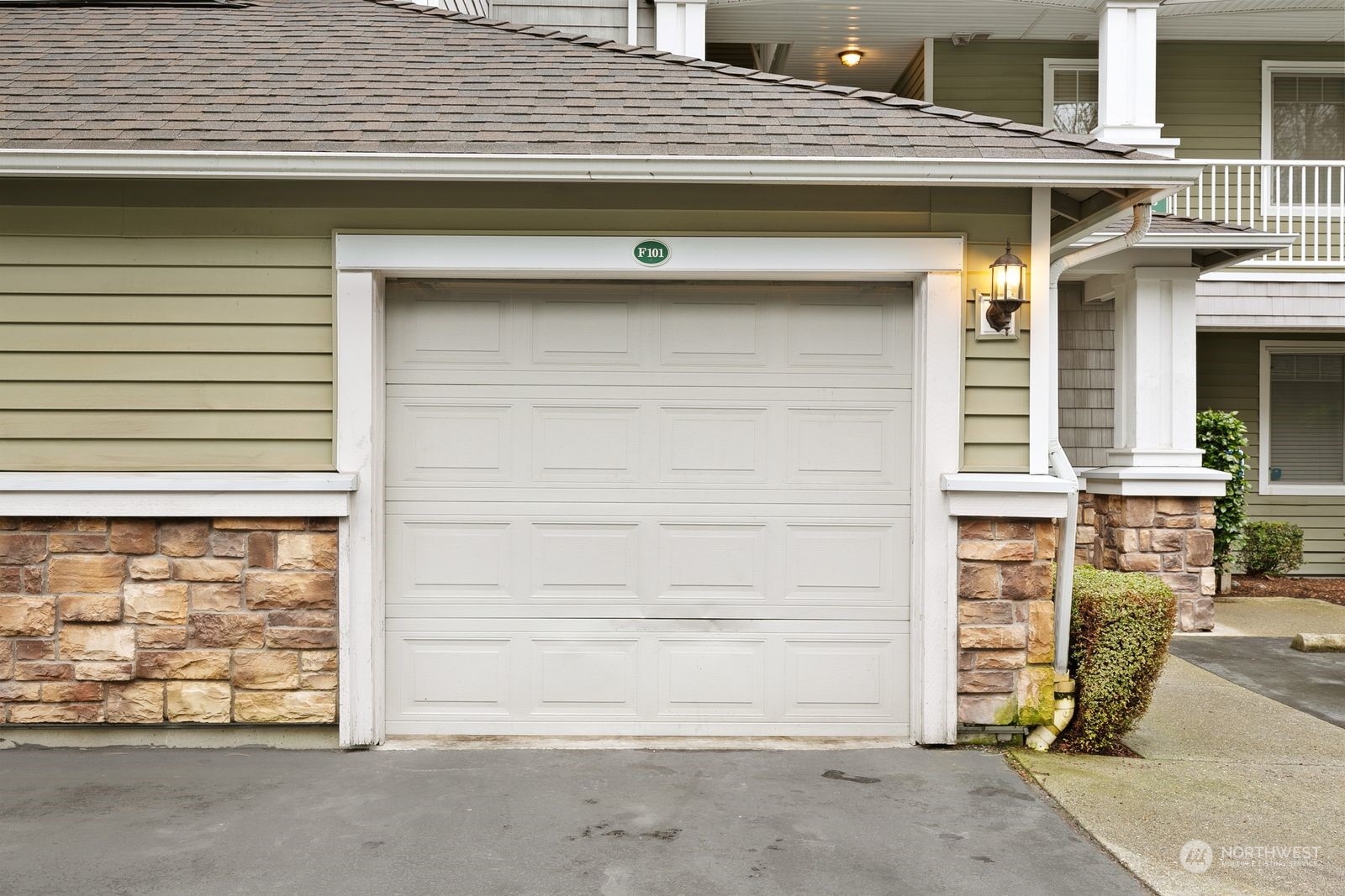 12712 Admiralty Way Unit: F101