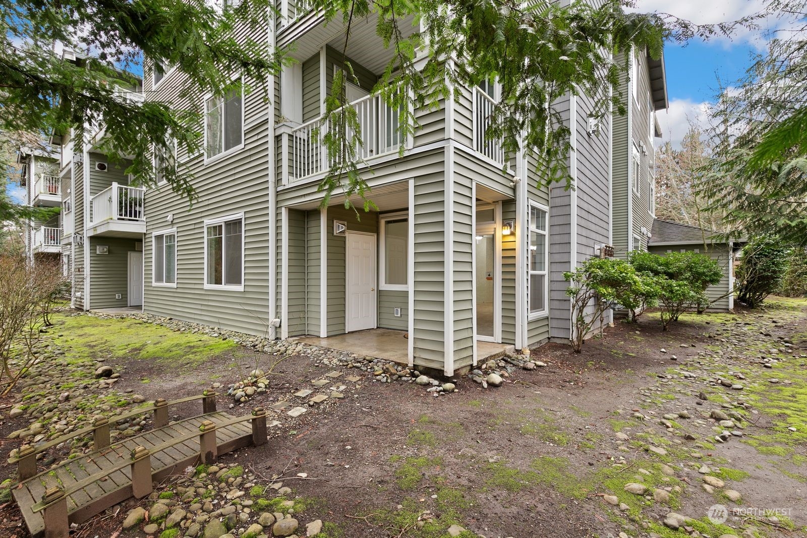 12712 Admiralty Way Unit: F101