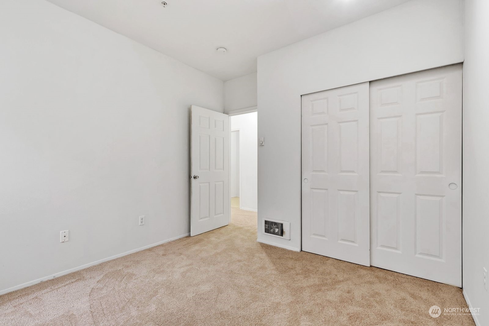 12712 Admiralty Way Unit: F101