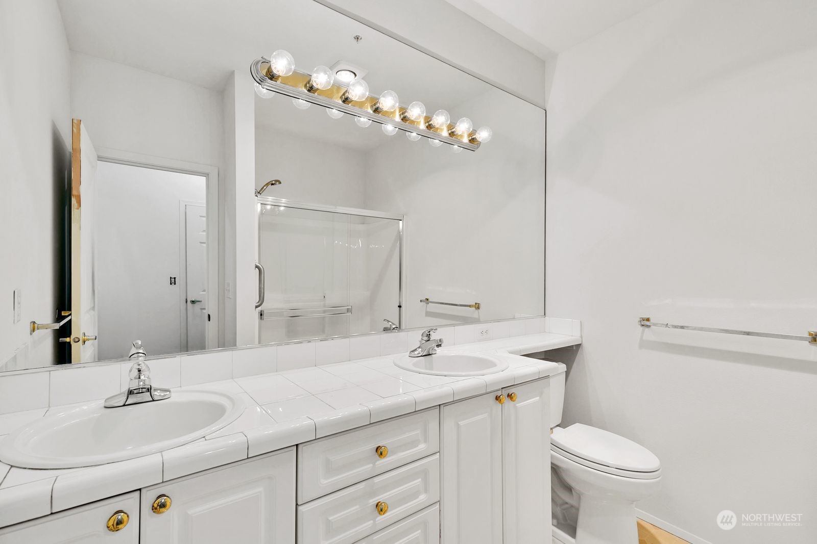12712 Admiralty Way Unit: F101