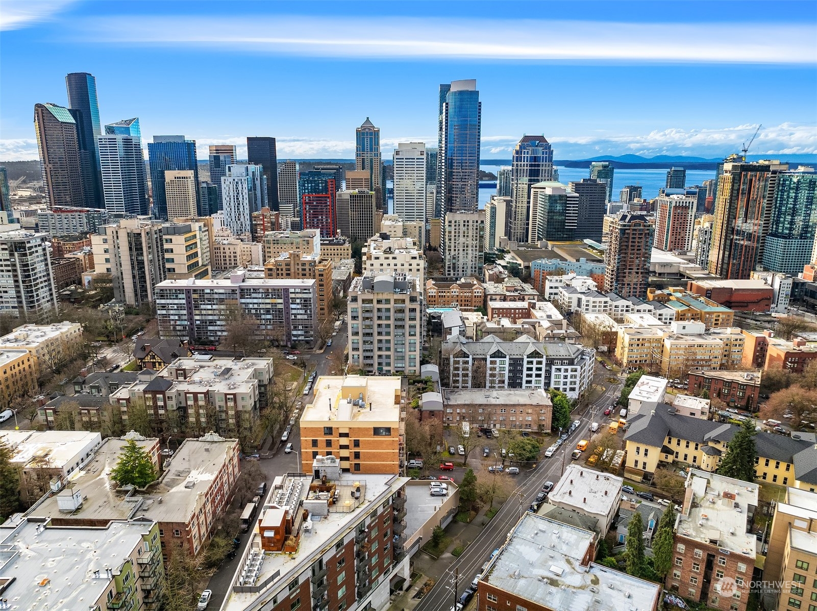 1300 University Street Unit: 5C