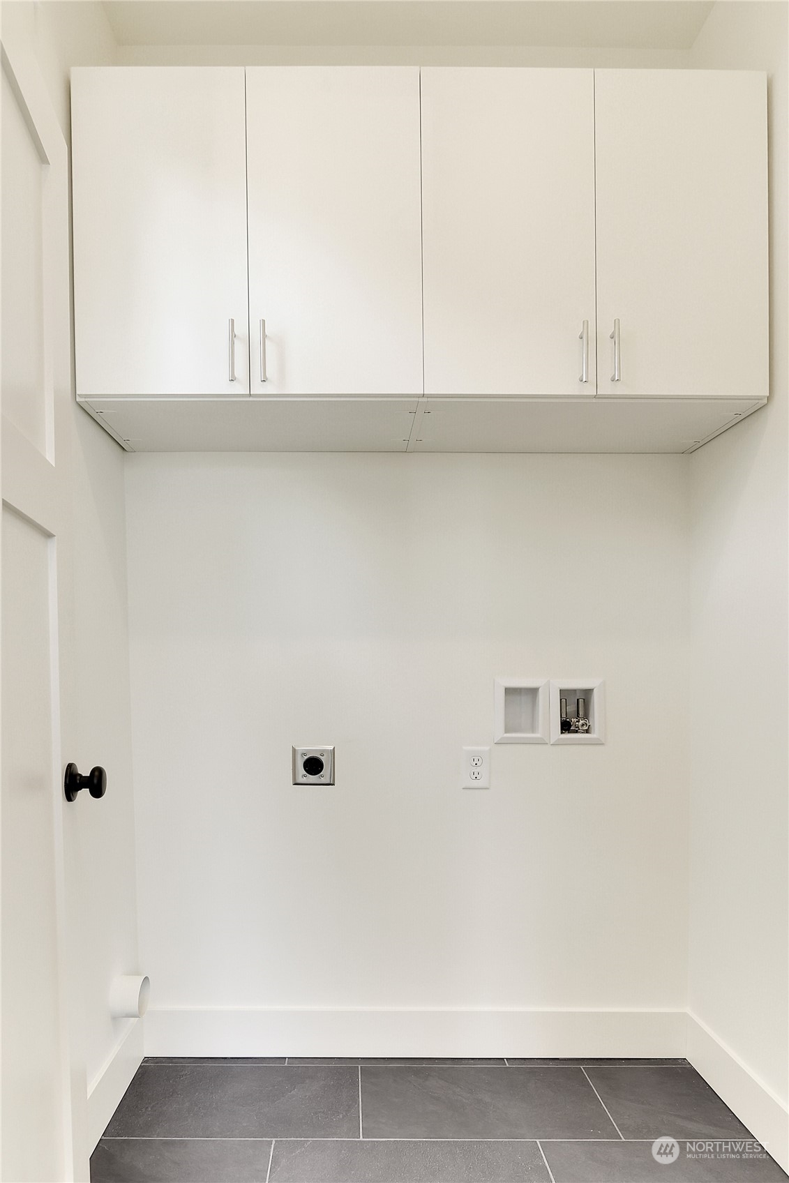 17 Blaine Street Unit: 2