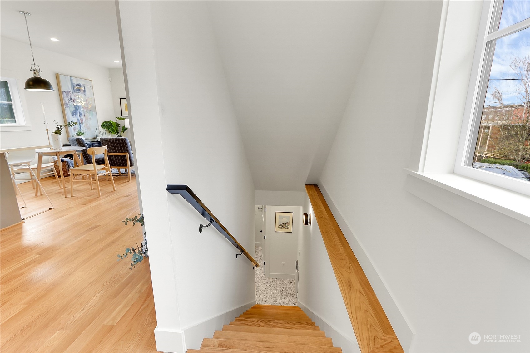 17 Blaine Street Unit: 2