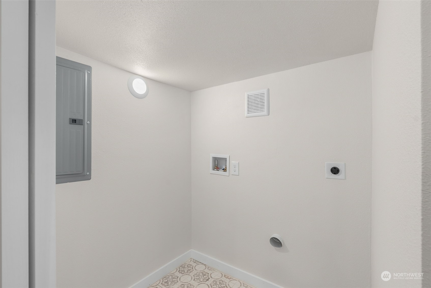 543 NE 84th Street