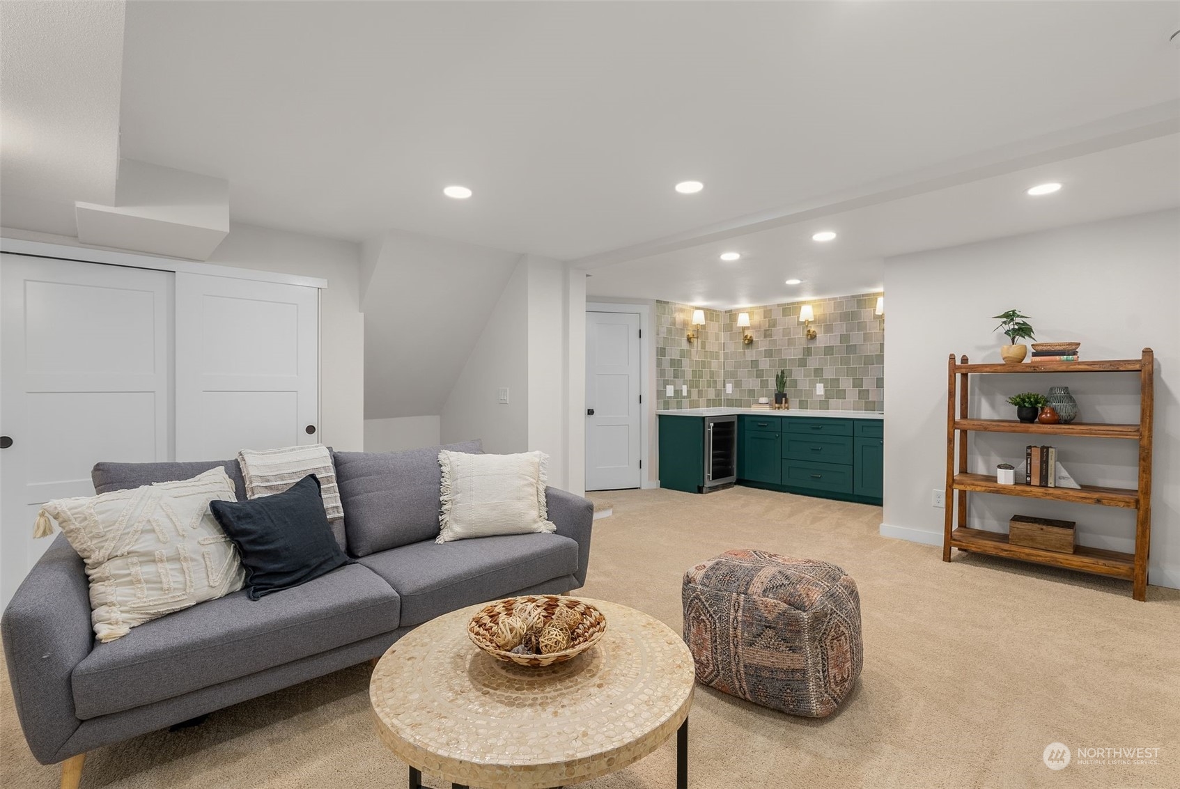 543 NE 84th Street