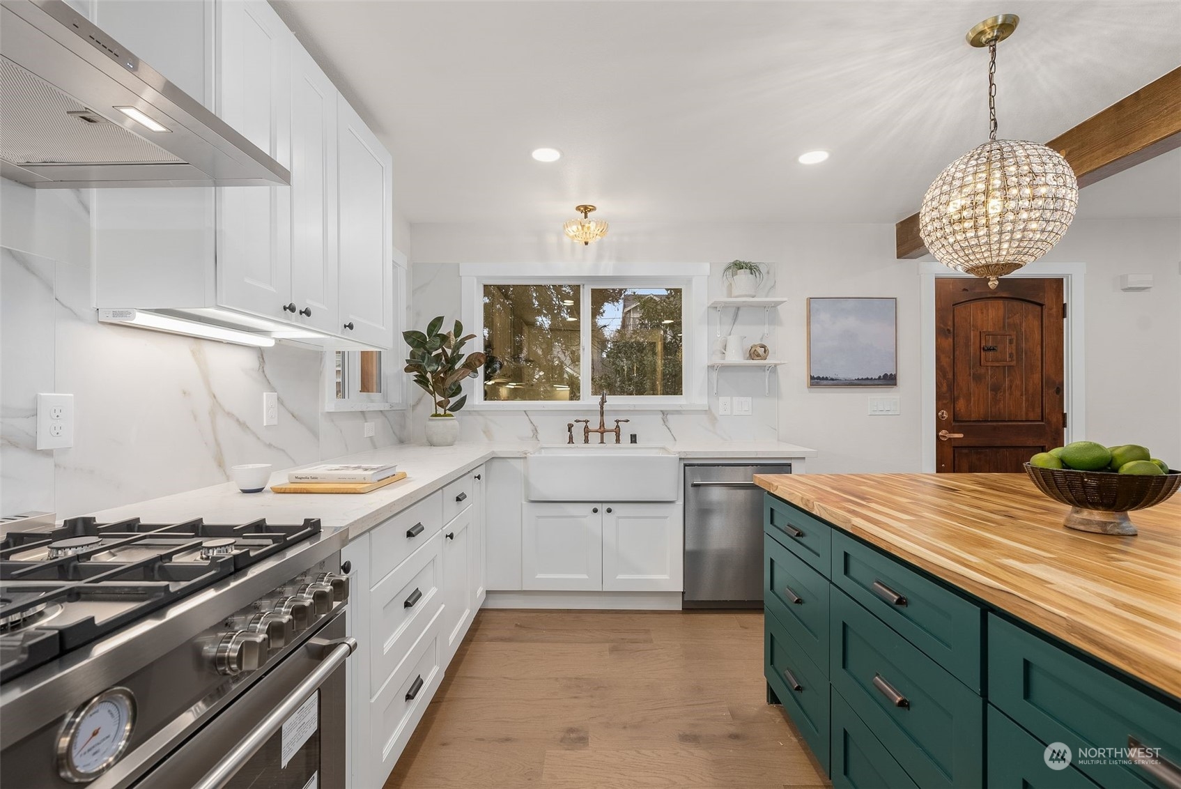543 NE 84th Street