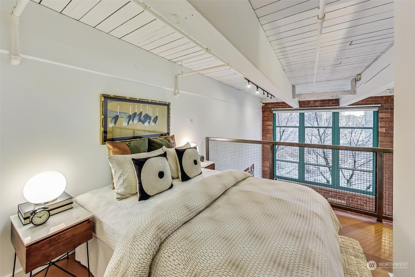 66 Bell Street Unit: 207