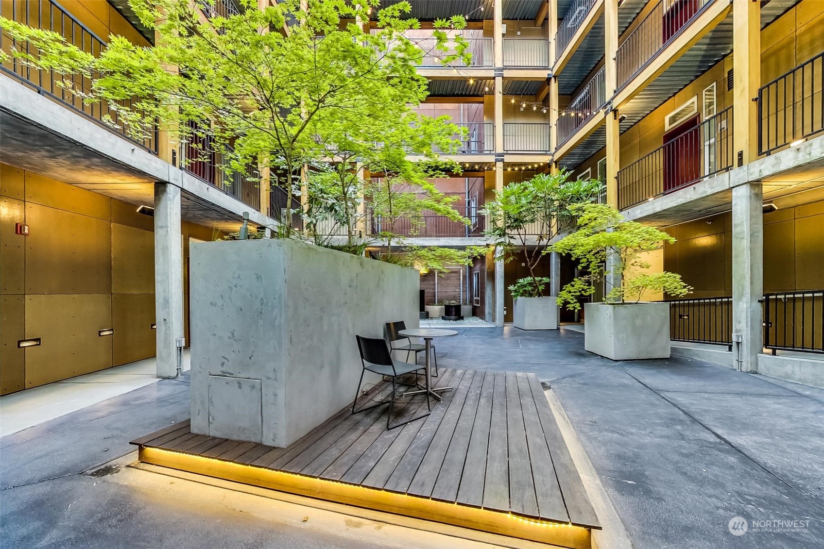 66 Bell Street Unit: 207