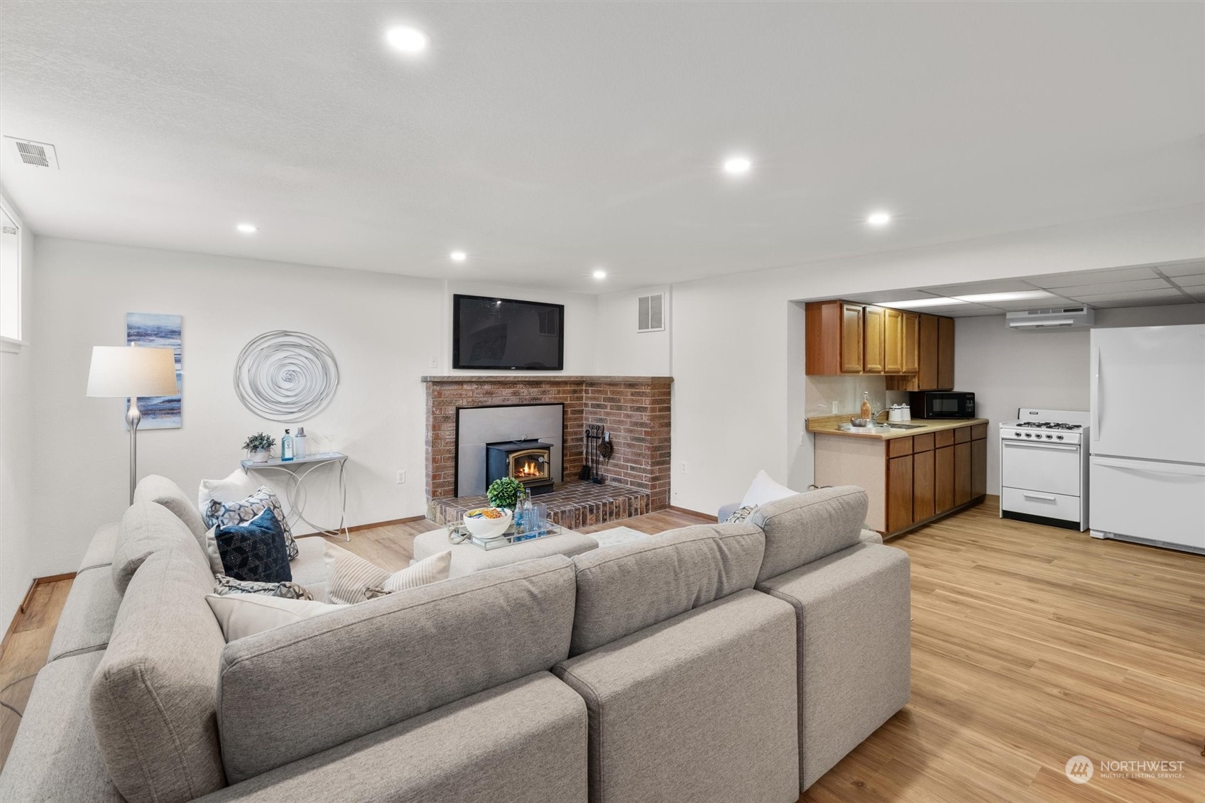 2848 NW 74th Street