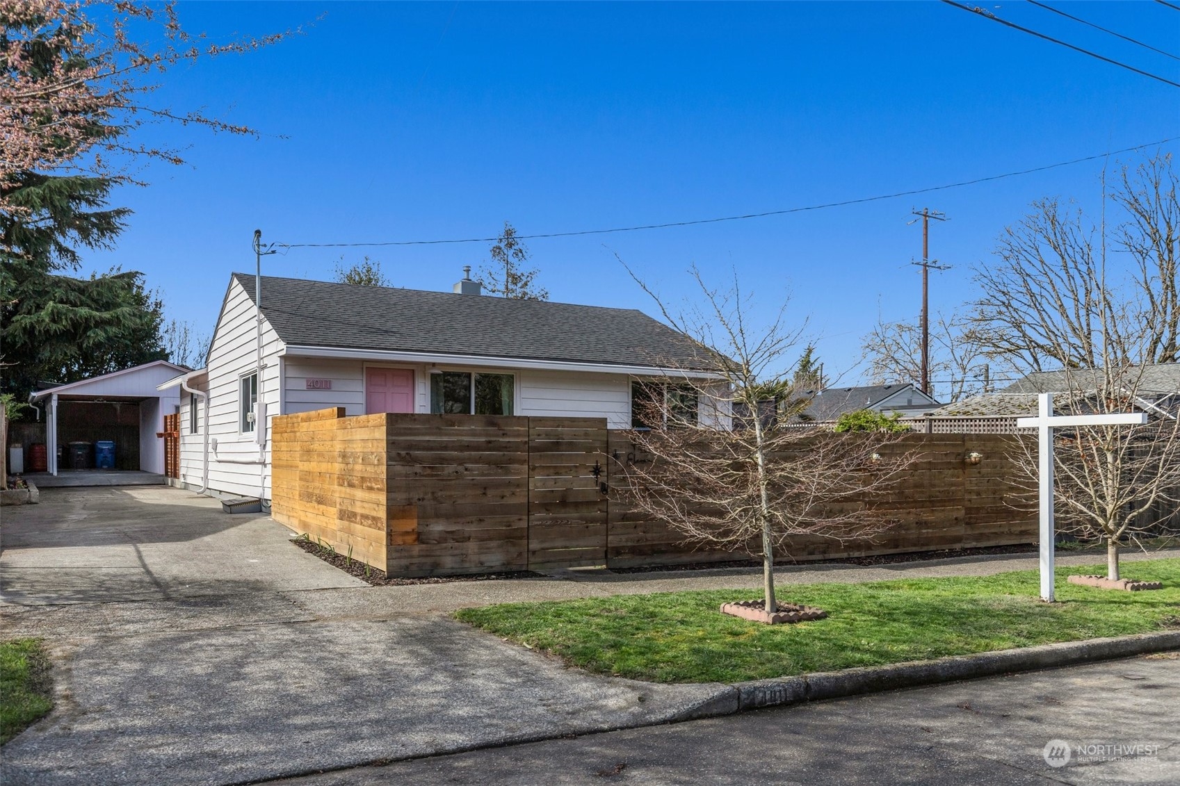 4011 19th Avenue SW