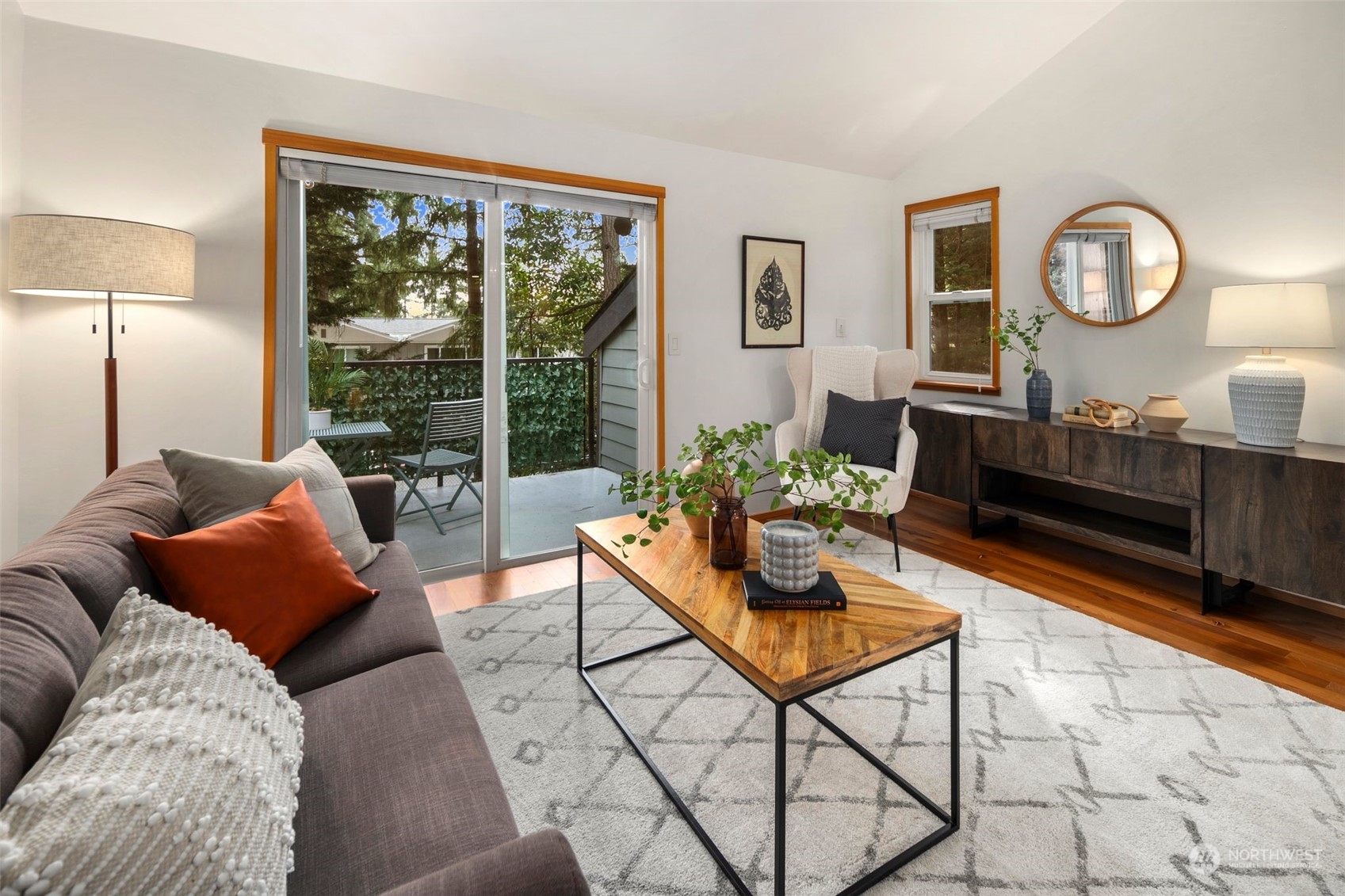 14605 NE 30th Place Unit: 12-D