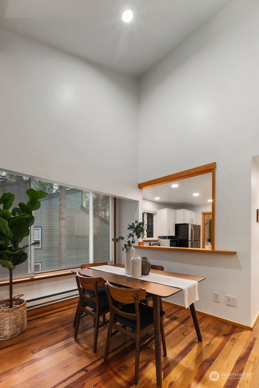 14605 NE 30th Place Unit: 12-D