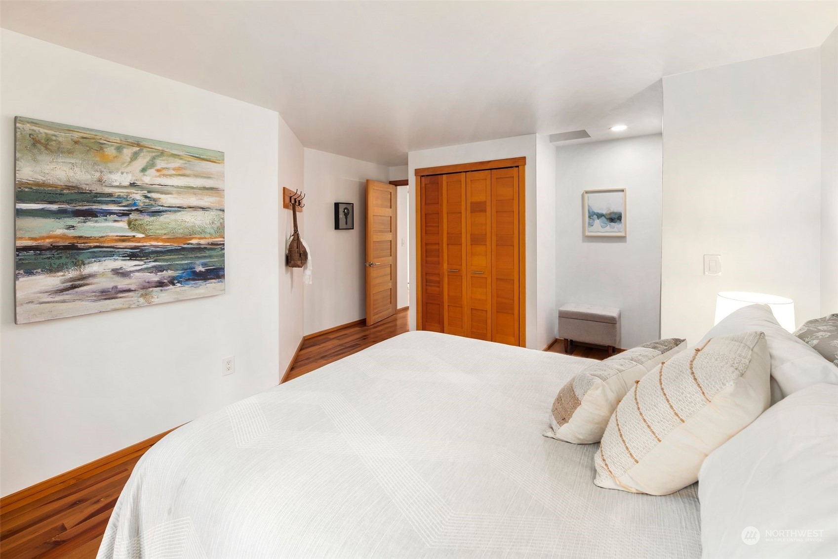 14605 NE 30th Place Unit: 12-D