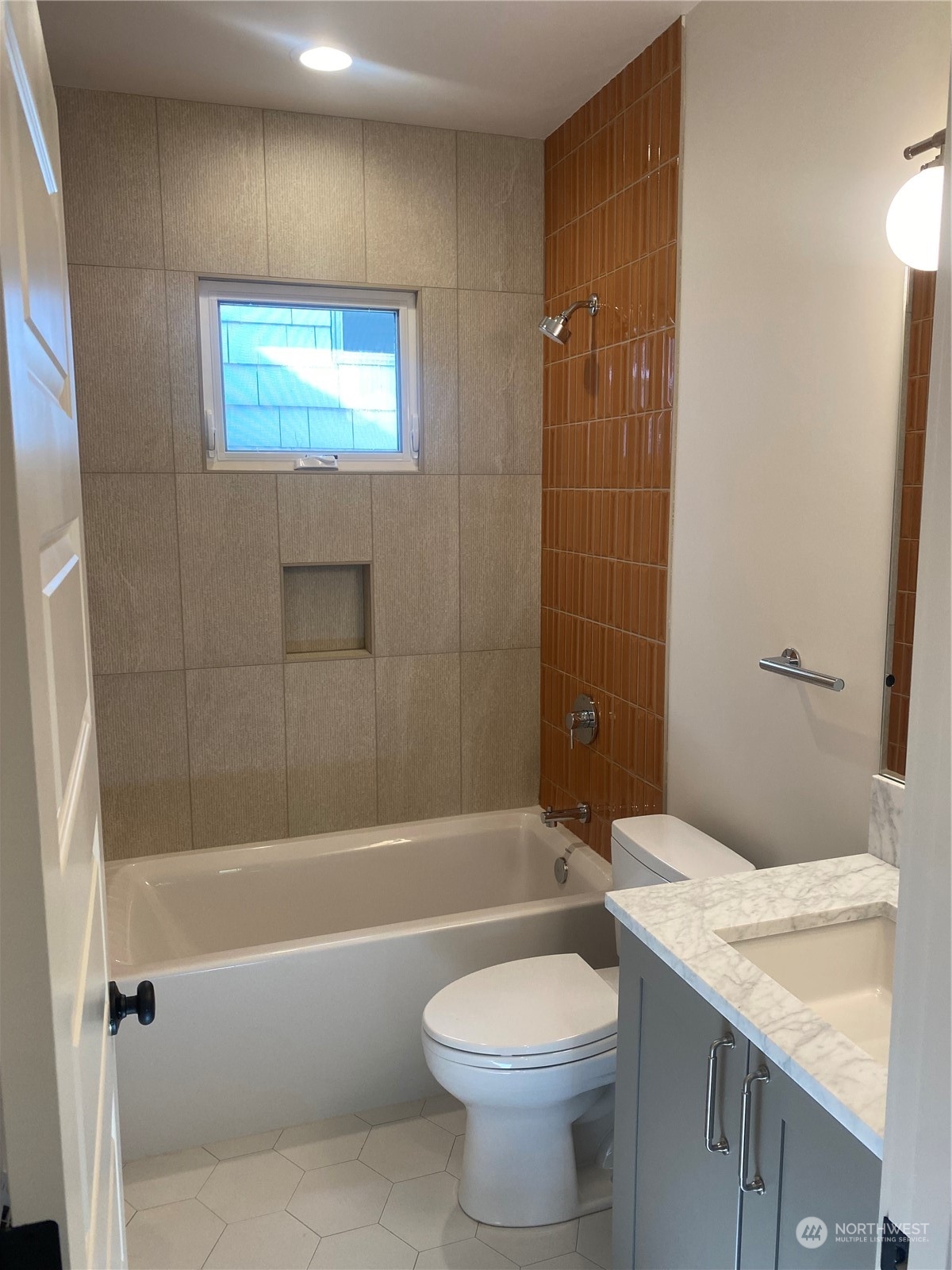 1717 1st Avenue N Unit: 1